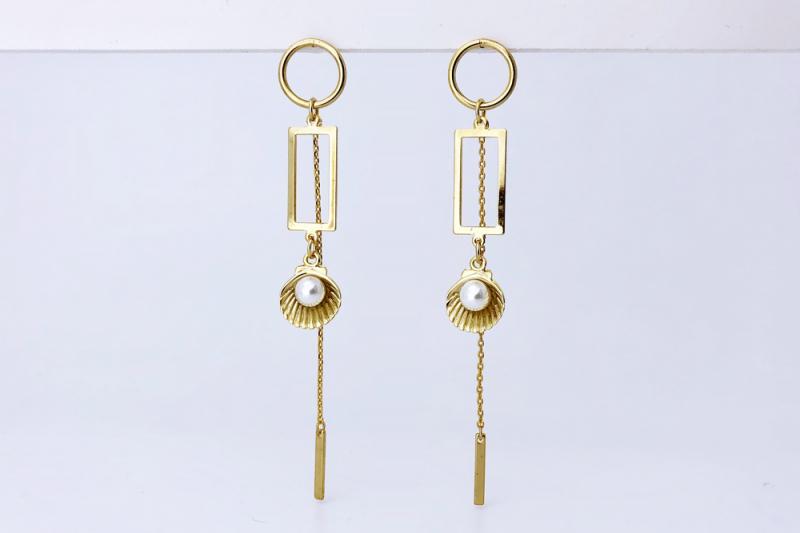 [Ozel] Unique Mood Glossy Brass Pearl Earrings