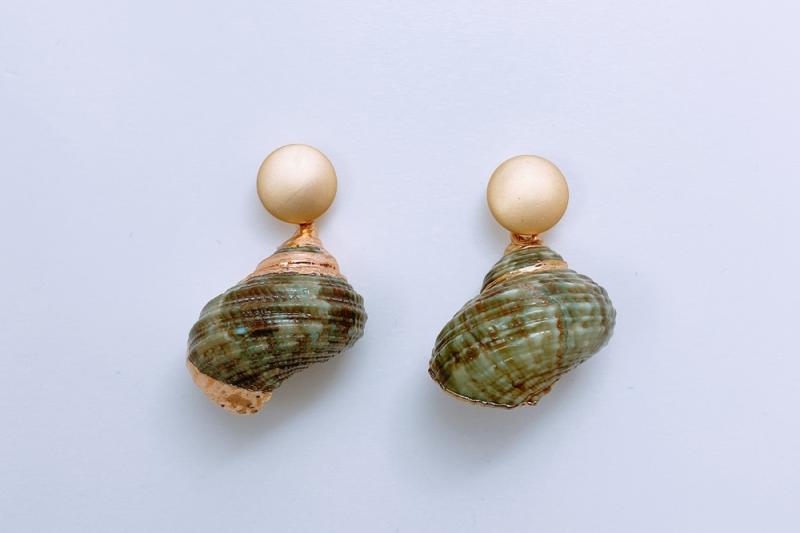[Ozel] Luxurious Glossy Brass Earrings
