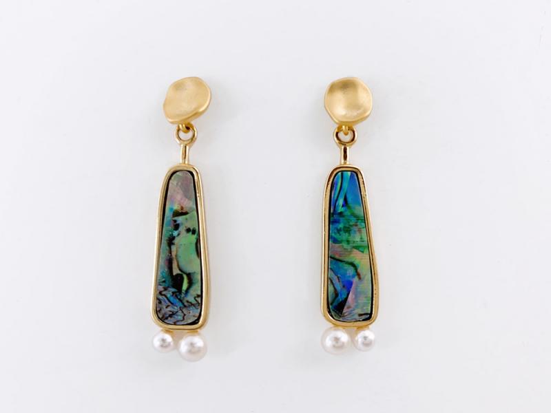 [Ozel] Romantic Mood Glossy Natural Abalone Shell Acrylic Brass Pearl Zinc Alloy Earrings