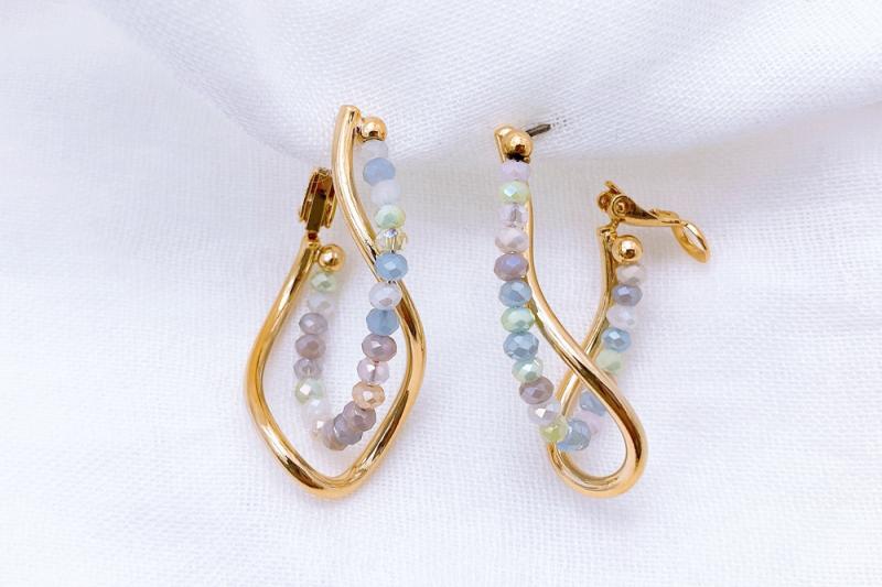 [Ozel] Feminine Glossy Brass Glass Bead Earrings