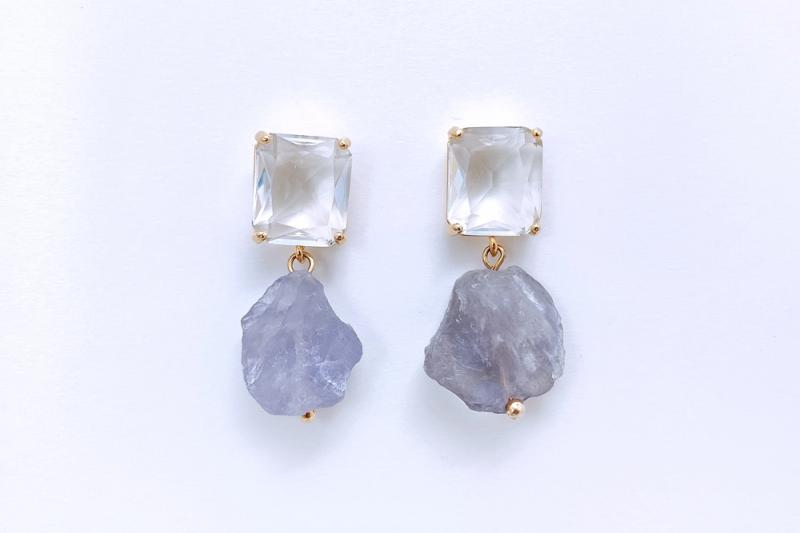 [Ozel] Shiny BRASS Glass Earring