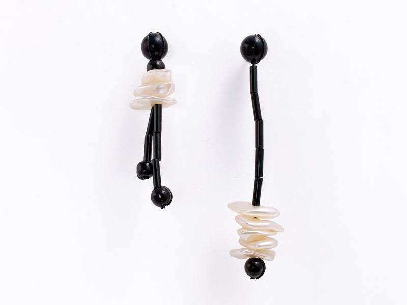 [Ozel] Shiny ACRYLIC Pearl Earring