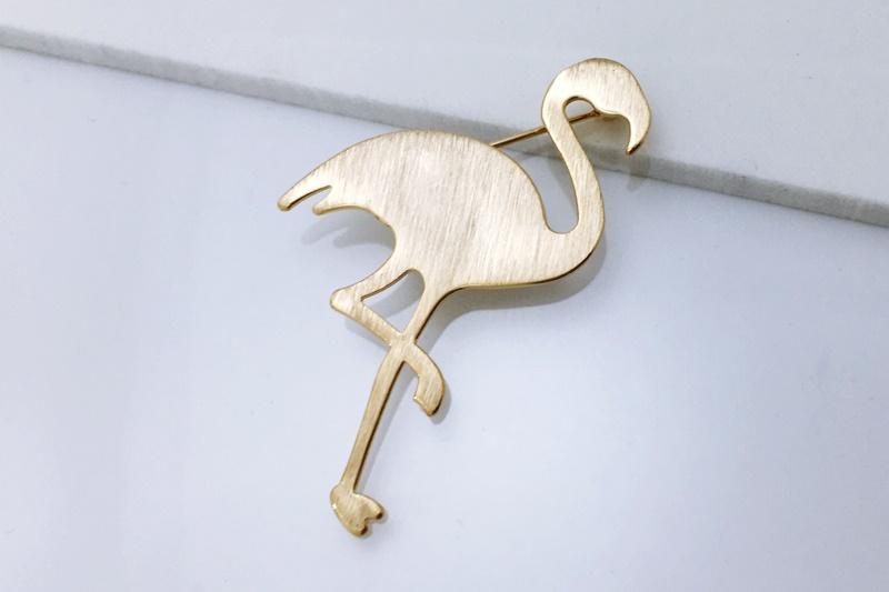 [Ozel] Chic Point Matte Brass Brooch