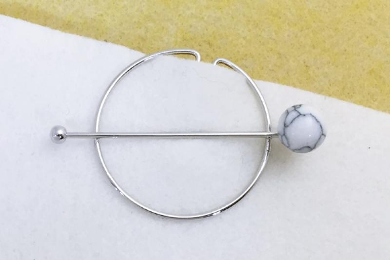 [Ozel] Sophisticated Howlite Gemstone Hairpin