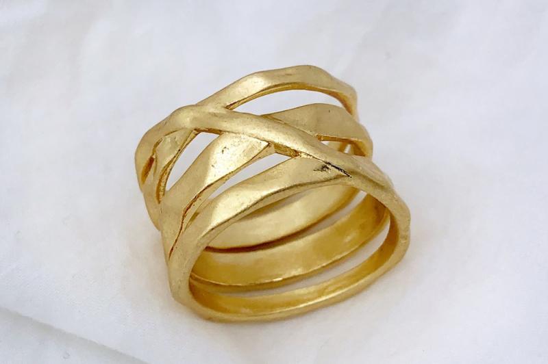 [Ozel] Sophisticated Glossy Vintage Plated Brass Ring