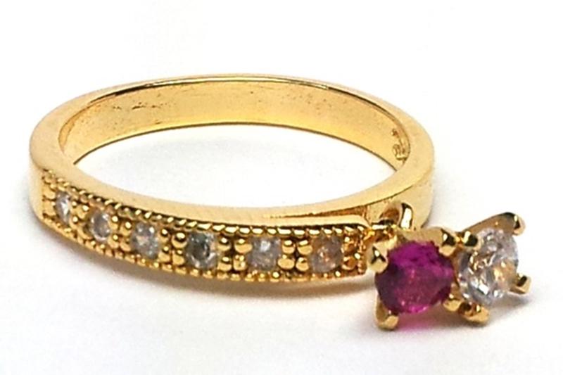 [Ozel] Elegant Glossy Cubic Ring