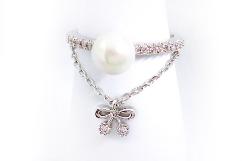 [Ozel] Stylish Glossy Brass Pearl Cubic Ring