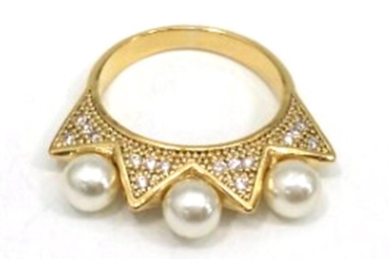[Ozel] Modern Classic Glossy Acrylic Brass Pearl Cubic Ring
