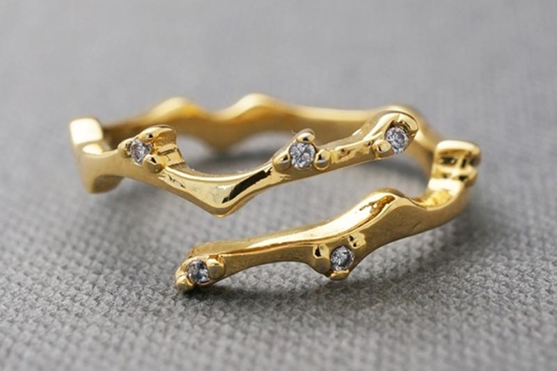 ] Modern Classic Glossy Brass Cubic Ring [Ozel