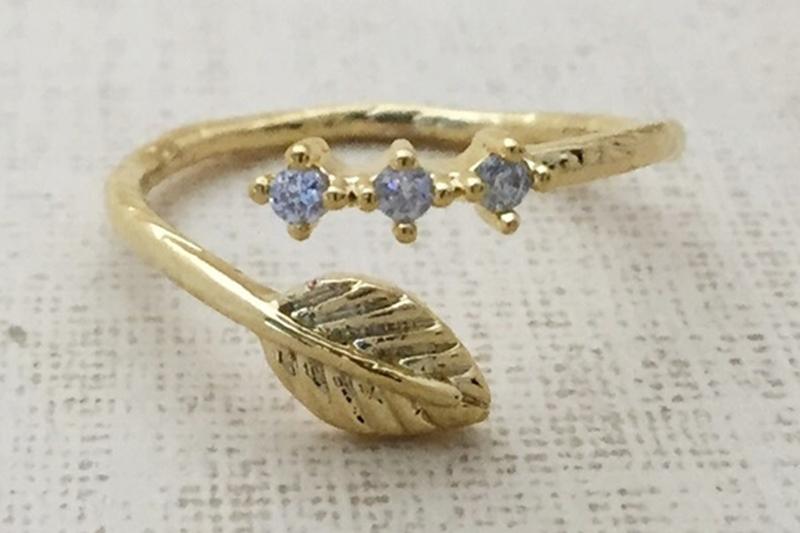 Sensual Glossy Brass Cubic Ring [Ozel]