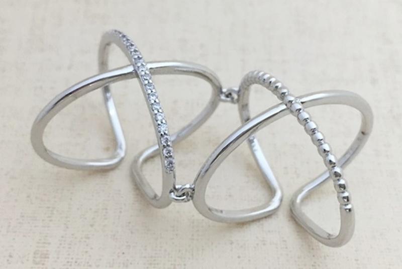 [Ozel] Trendy Glossy Brass Cubic Ring