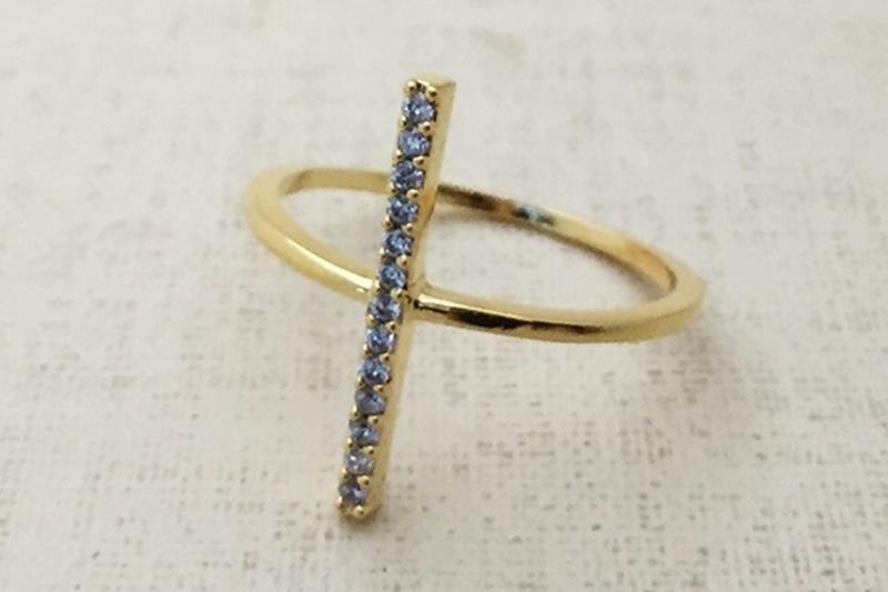 [Ozel] Stylish Glossy Brass Cubic Ring
