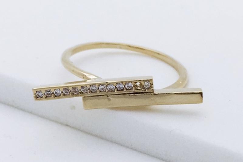 [Ozel] Modern Classic Glossy Brass Cubic Ring