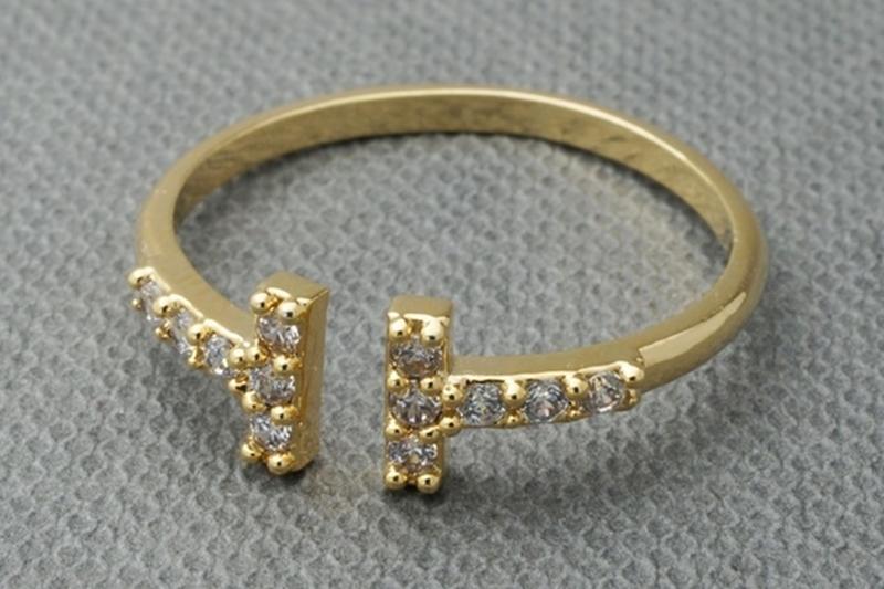 [Ozel] Sophisticated Glossy Brass Cubic Ring