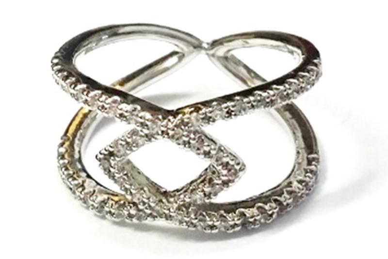 [Ozel] Stylish Glossy Brass Cubic Ring