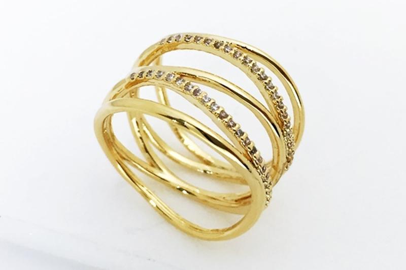 [Ozel] Statement Look Glossy Brass Cubic Ring
