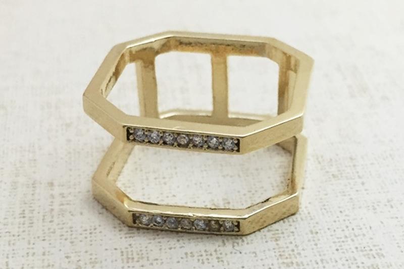 [Ozel] Delicate Fit Glossy Brass Cubic Ring