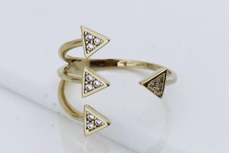 [Ozel] Modern Classic Glossy Brass Cubic Ring