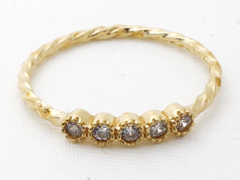 [Ozel] Chic Statement Glossy Brass Cubic Ring