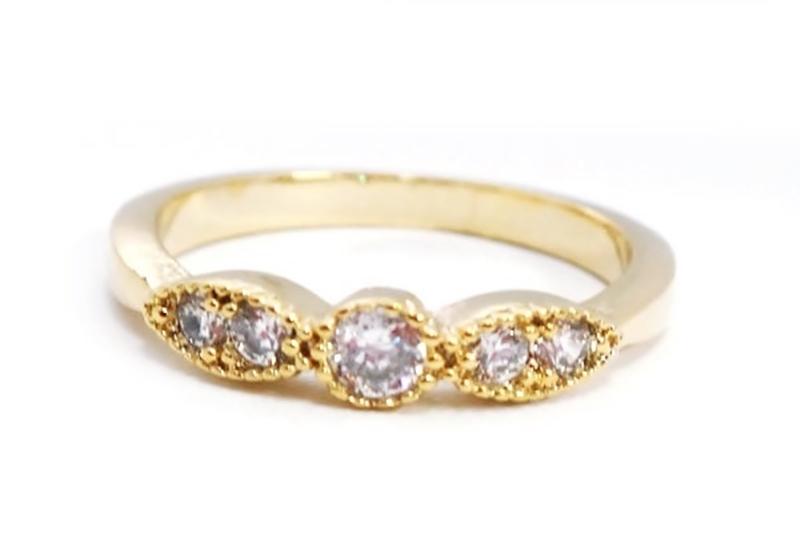 [Ozel] Elegant Glossy Brass Cubic Ring