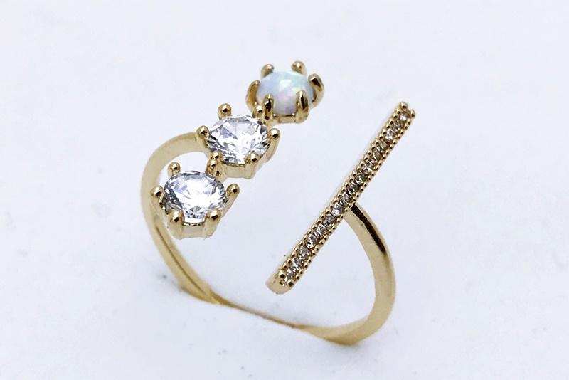 [Ozel] Glossy Brass Cubic Ring for Casual Mood