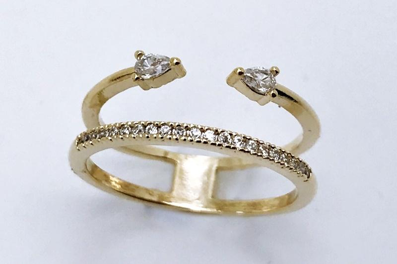 [Ozel] Chic Point Glossy Brass Cubic Ring
