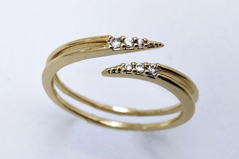 [Ozel] Vintage Vibe Glossy Brass Cubic Ring