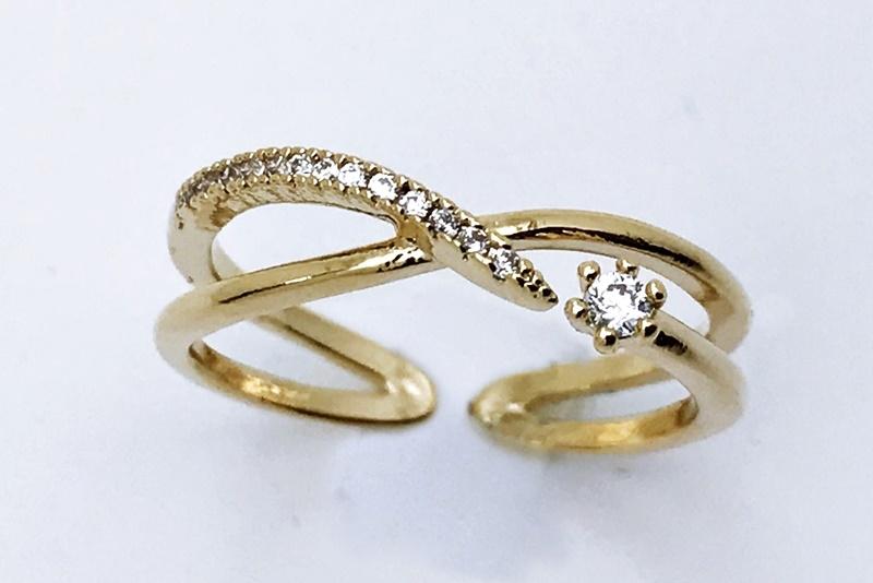 [Ozel] Elegant Glossy Brass Cubic Ring