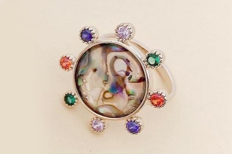 [Ozel] Sophisticated Glossy Natural Abalone Shell Brass Cubic Ring
