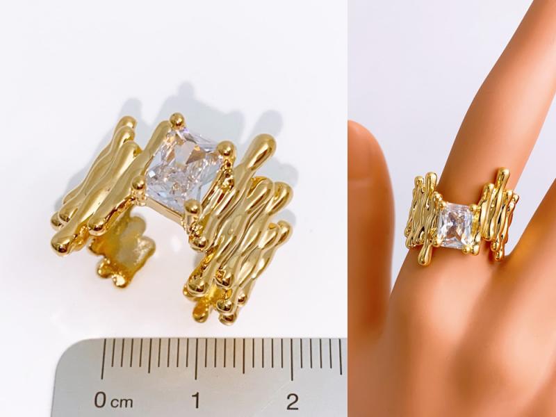 [Ozel] Shiny BRASS Cubic Zirconia/Glass Ring