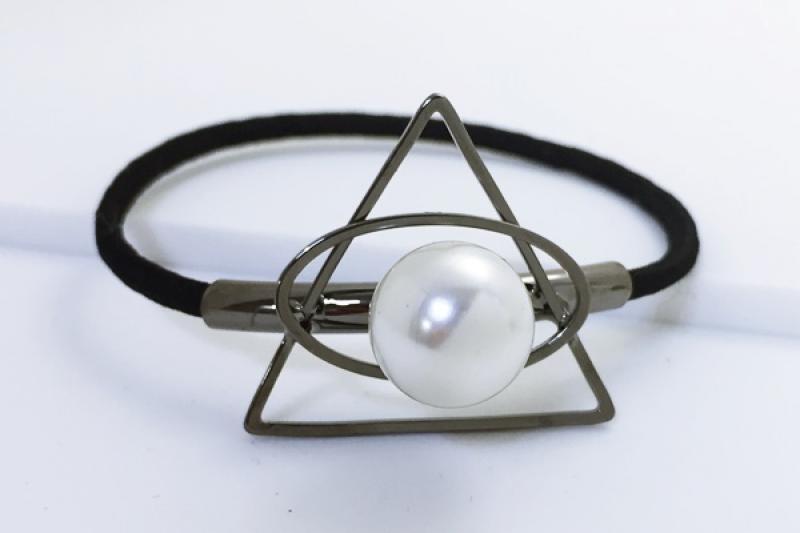 [Ozel] Simple Minimal Glossy Brass Pearl Jewelry