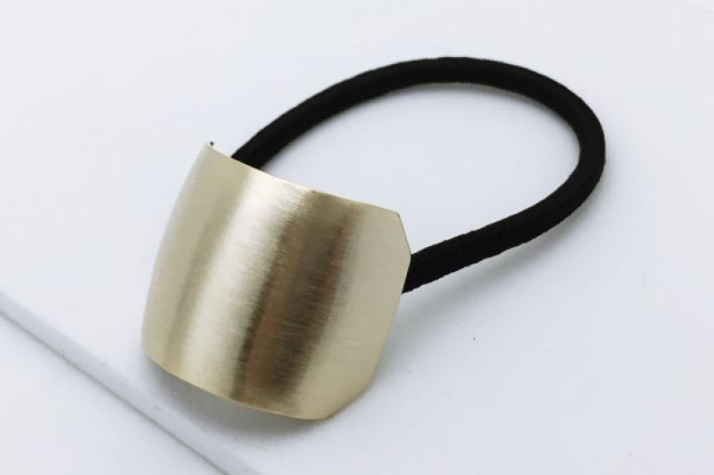 [Ozel] Feminine matte brass jewelry