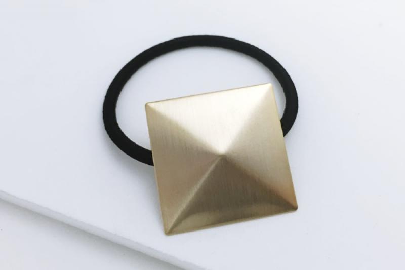 [Ozel] Chic statement matte brass jewelry