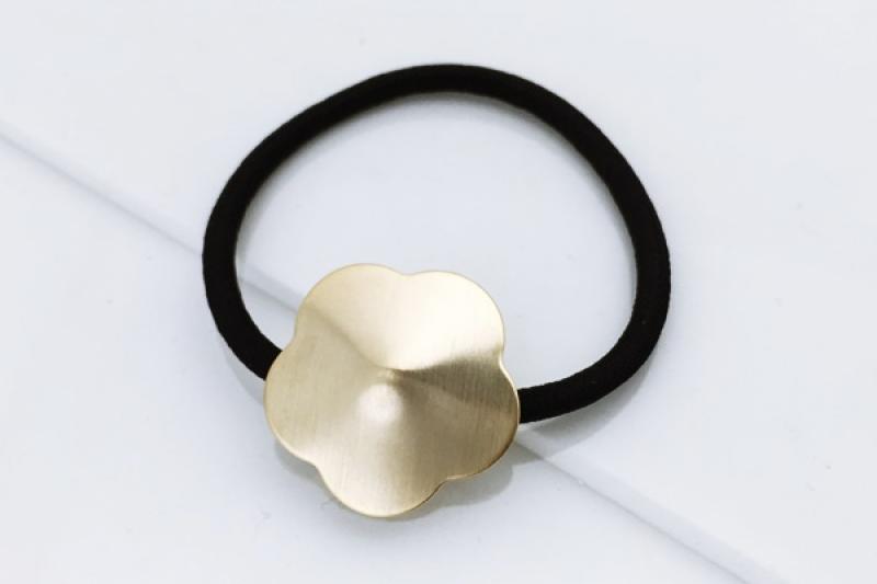 [Ozel] Feminine matte brass jewelry