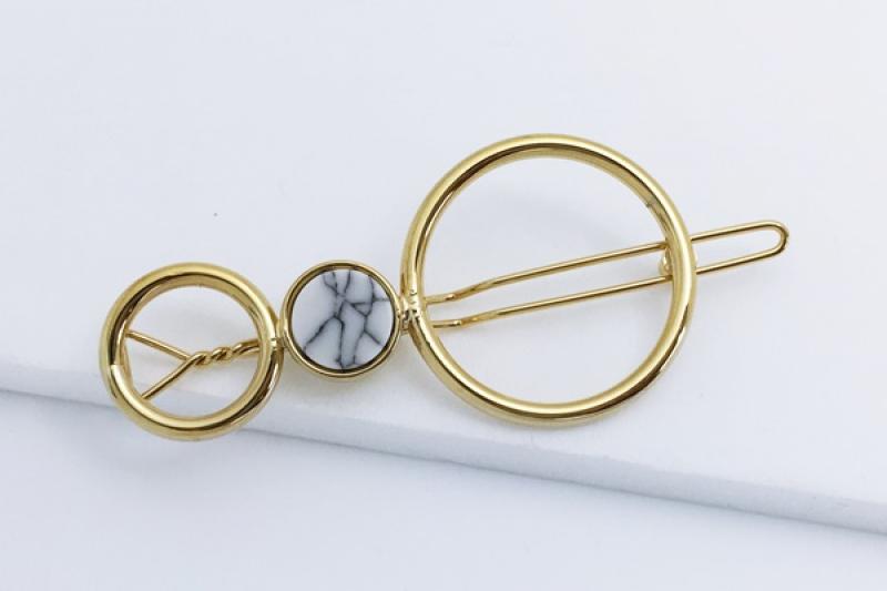 [Ozel] Chic Point Glossy Howlite Gemstone Hairpin