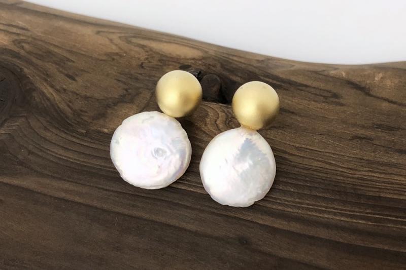 [Ozel] Vintage Vibe Vintage Plated Freshwater Pearl Earrings [Ozel