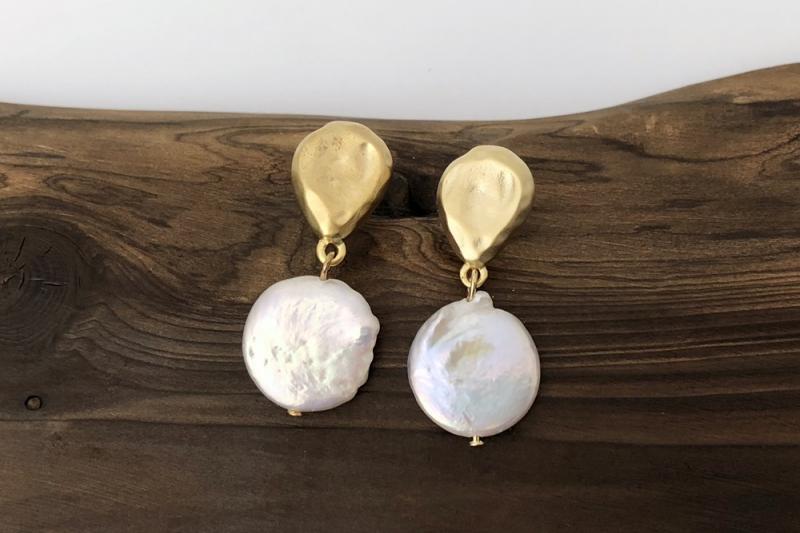 [Ozel] Elegant Vintage Plated Freshwater Pearl Zinc Alloy Earrings