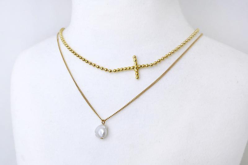 [Ozel] Trendy Glossy Freshwater Pearl Brass Necklace