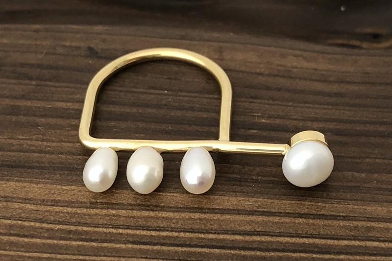 [Ozel] Unique Mood Glossy Freshwater Pearl Brass Ring