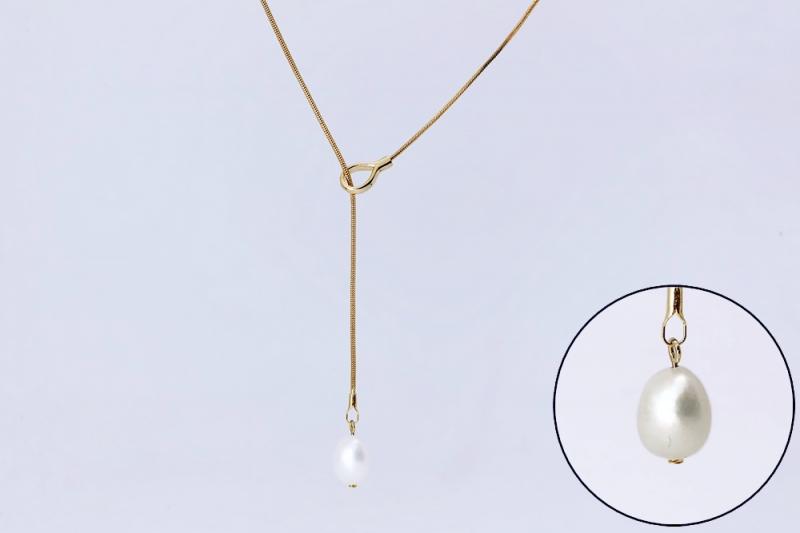 [Ozel] Statement Look Glossy Freshwater Pearl Brass Necklace