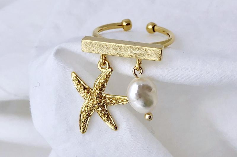 [Ozel] Daily Point Asymmetrical Curve Glossy Freshwater Pearl Brass Zinc Alloy Ring