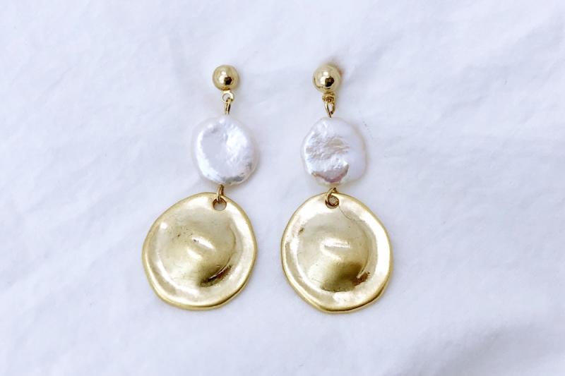 [Ozel] Girlfriend Gift Vintage Plated Freshwater Pearl Brass Zinc Alloy Earrings