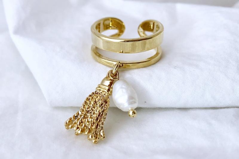 [Ozel] Stylish Glossy Freshwater Pearl Zinc Alloy Ring